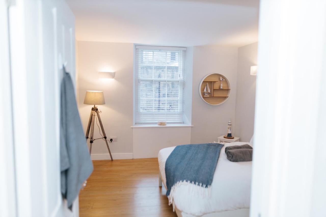 Luxury Modern 3 Bedroom Apartment In City Centre 에든버러 외부 사진