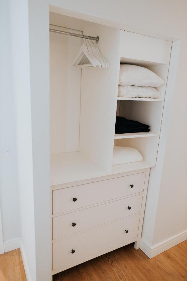Luxury Modern 3 Bedroom Apartment In City Centre 에든버러 외부 사진