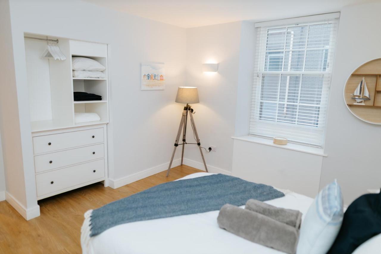 Luxury Modern 3 Bedroom Apartment In City Centre 에든버러 외부 사진